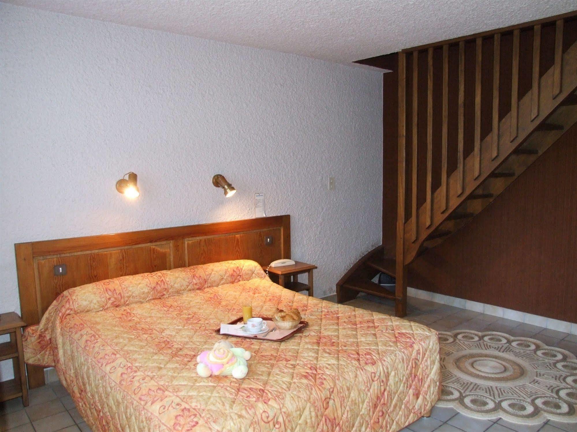 Hotel & Restaurant Azur La Freissinouse المظهر الخارجي الصورة